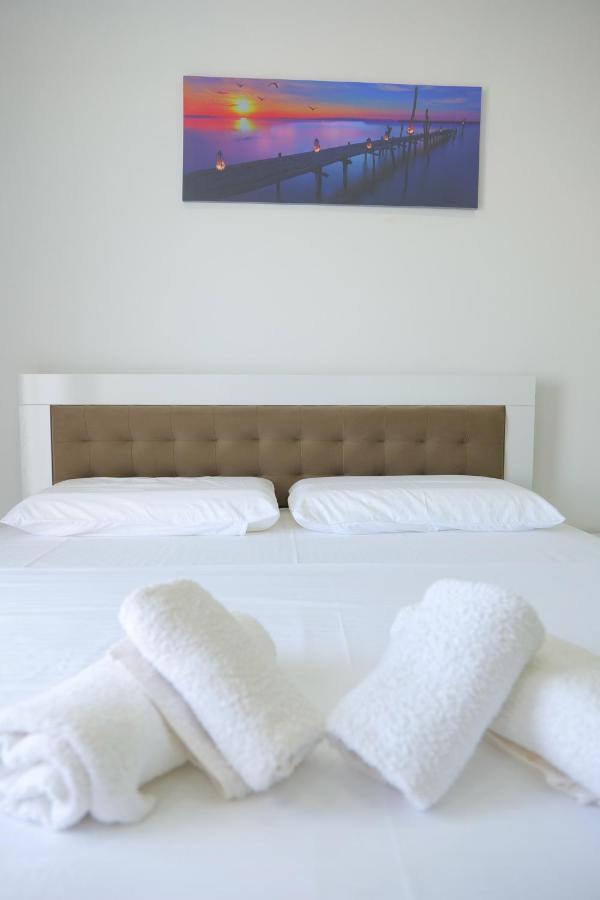 Iljo Apartments Ksamil Exterior photo