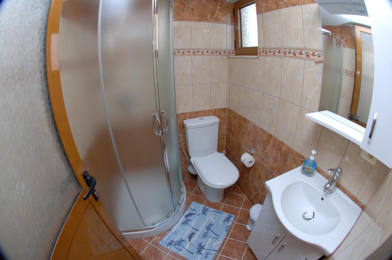 Iljo Apartments Ksamil Exterior photo